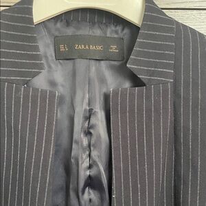 Zara Basic Men's Gray Pinstripe Blazer